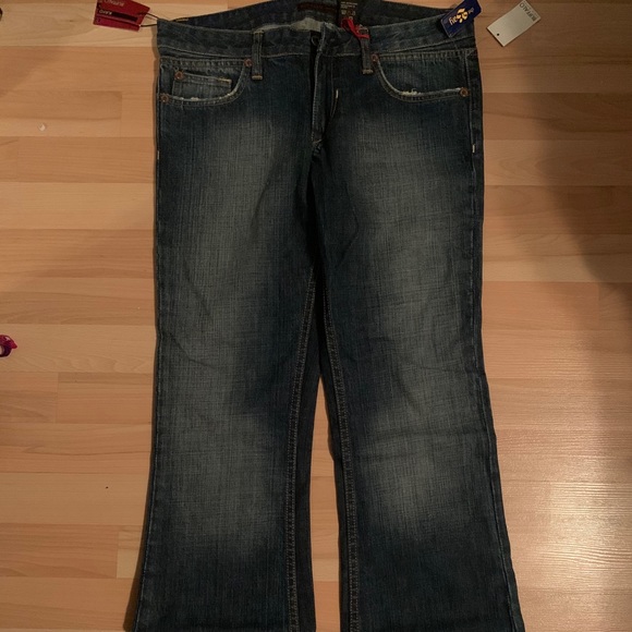 Women’s size 30 Buffalo jeans - Picture 2 of 3